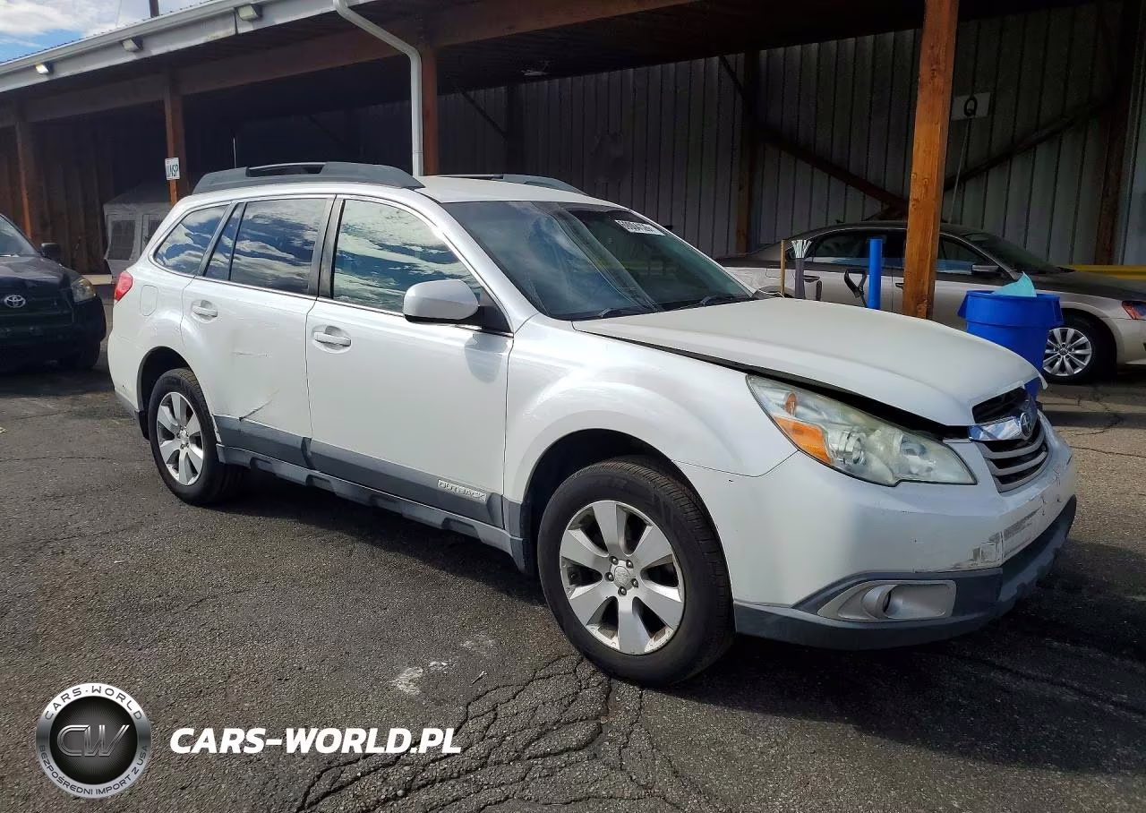 2012 Subaru Outback 2.5I Premium VIN:4S4BRCCC3C3241619 - 4