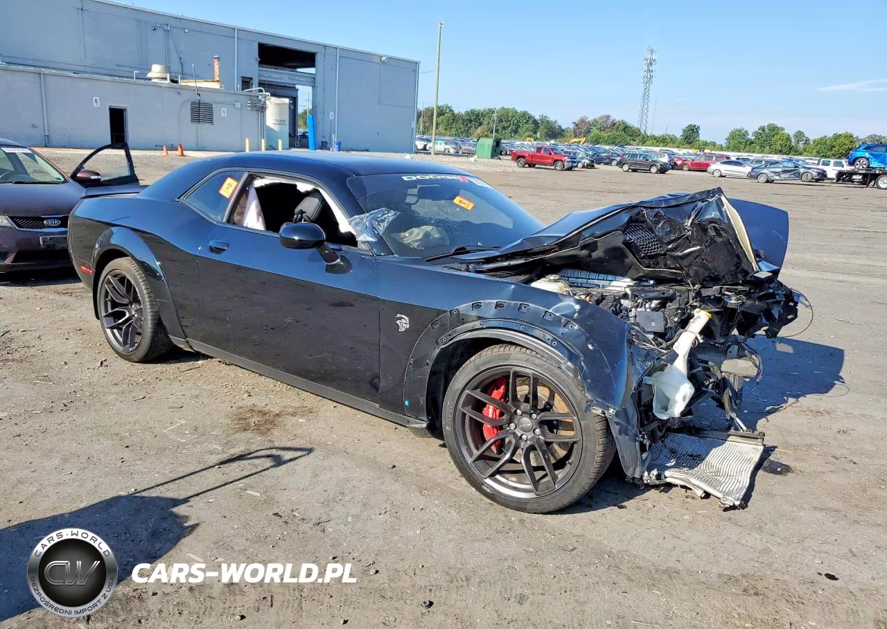 2018 Dodge Challenger Srt Hellcat VIN:2C3CDZC98JH245243 - 4