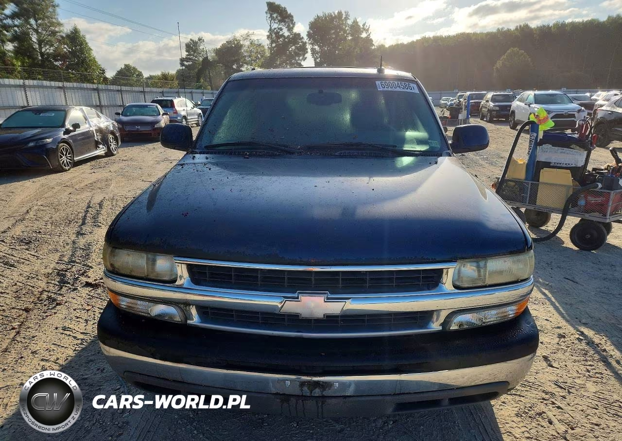 2003 Chevrolet Suburban C1500 VIN:1GNEC16ZX3J262218 - 5