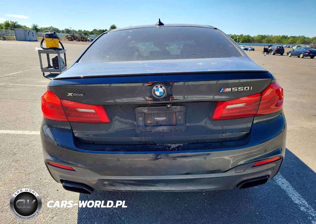 2019 BMW M550Xi VIN:WBAJB9C55KB289438 - 6