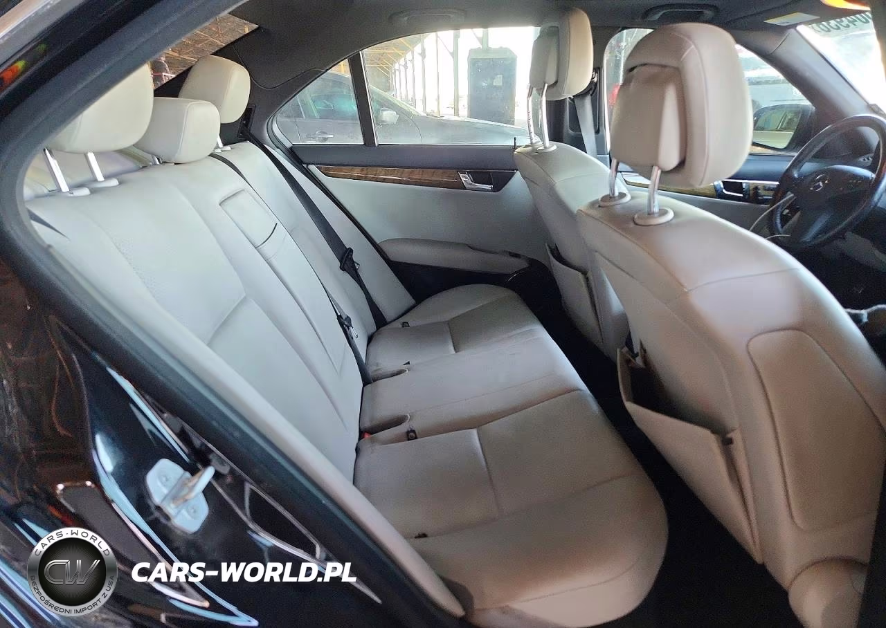 2009 Mercedes-Benz C 350 VIN:WDDGF56X09F289055 - 10
