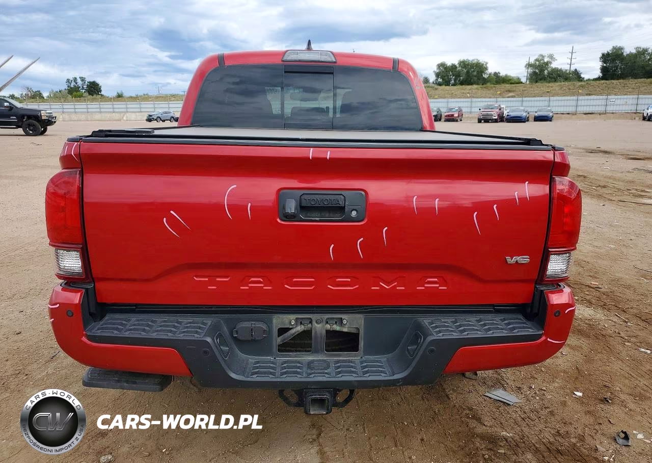 2018 Toyota Tacoma Trd Sport VIN:3TMCZ5AN8JM149474 - 6