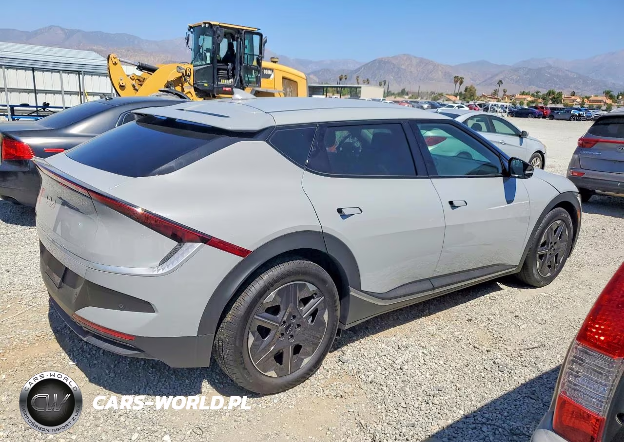 2026 Kia Ev6 Light Long Range VIN:5XYC34JA4TG017790 - 3