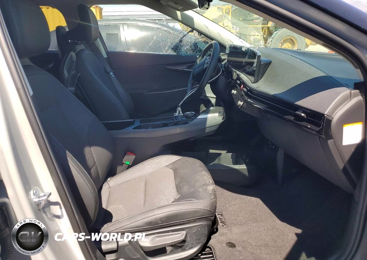 2026 Kia Ev6 Light Long Range VIN:5XYC34JA4TG017790 - 7