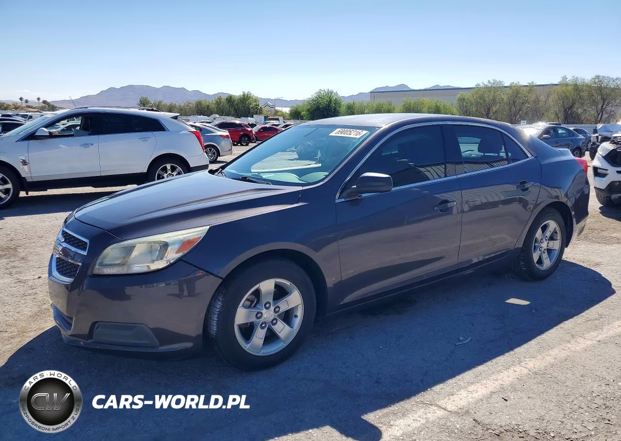2013 Chevrolet Malibu Ls – zdjęcie 1 z 13