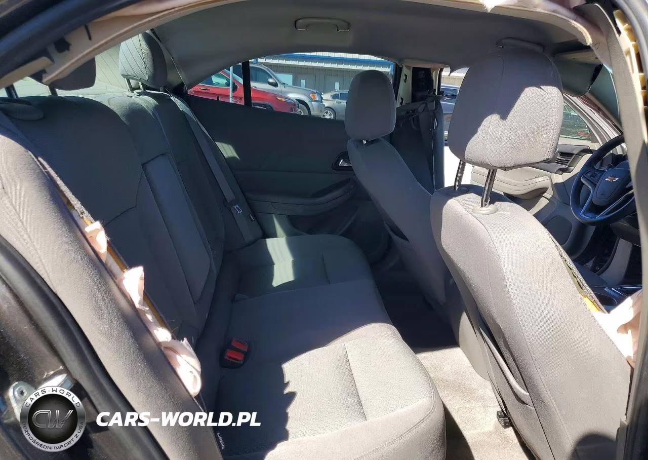 2013 Chevrolet Malibu Ls VIN:1G11B5SA5DF350737 - 10