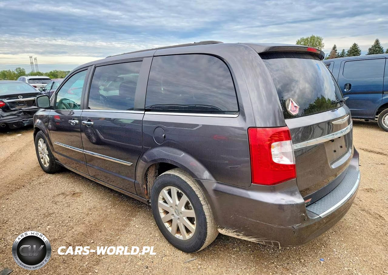 2015 Chrysler Town & Country Touring VIN:2C4RC1BG3FR597058 - 2
