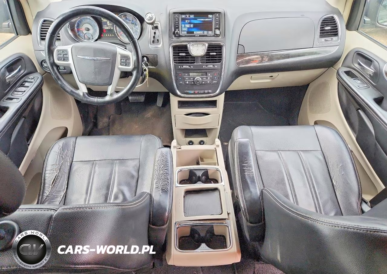 2015 Chrysler Town & Country Touring VIN:2C4RC1BG3FR597058 - 8