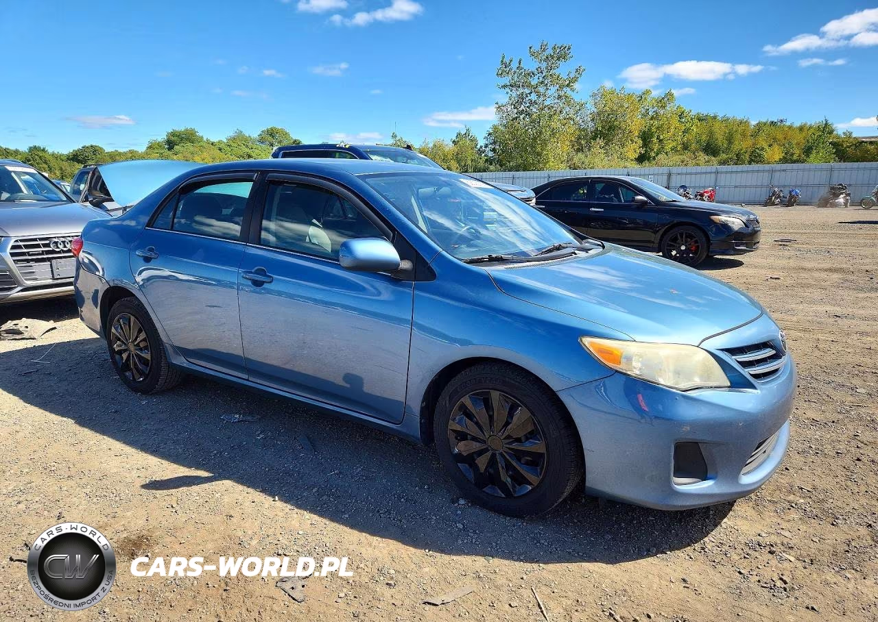 2013 Toyota Corolla Le VIN:5YFBU4EE4DP104687 - 4