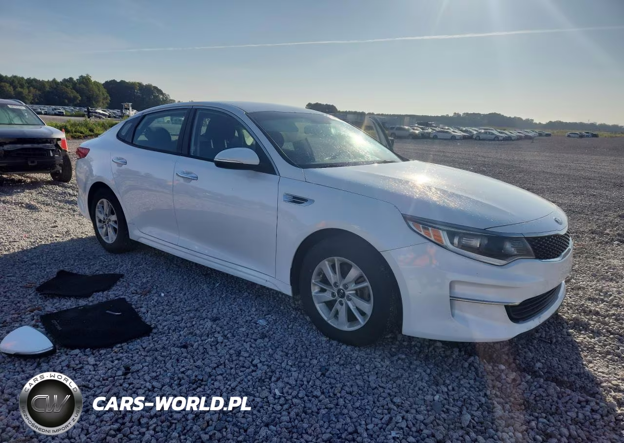 2016 Kia Optima Lx VIN:5XXGT4L35GG056317 - 4