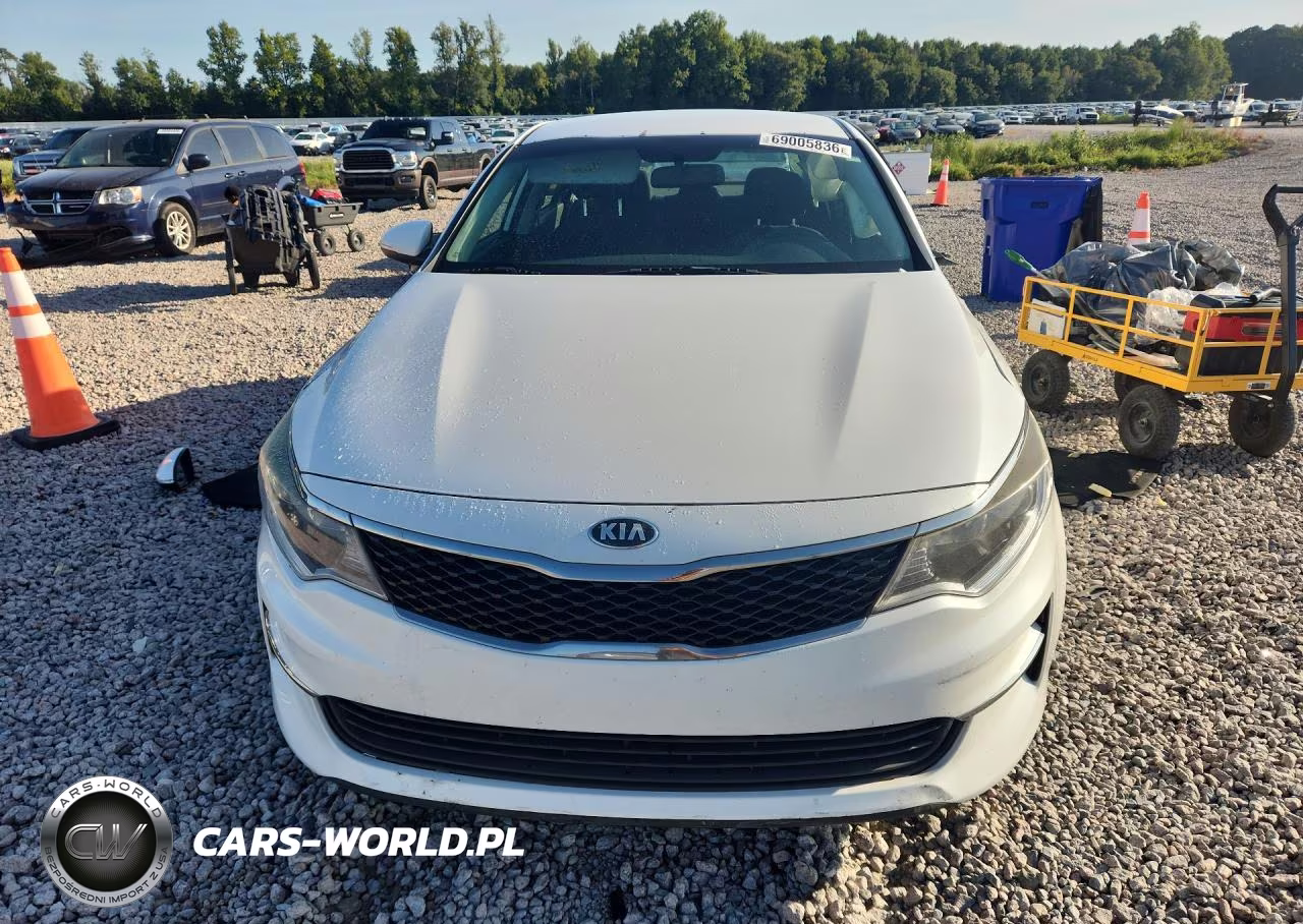 2016 Kia Optima Lx VIN:5XXGT4L35GG056317 - 5