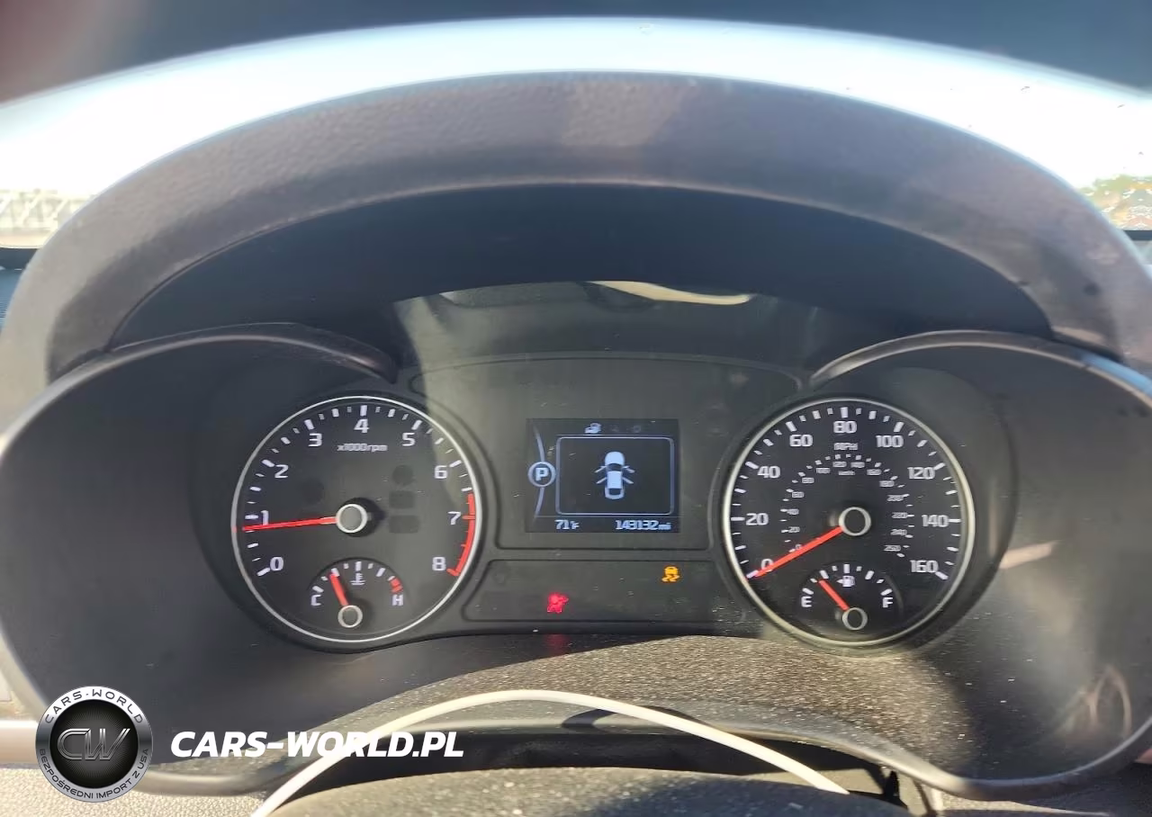 2016 Kia Optima Lx VIN:5XXGT4L35GG056317 - 9