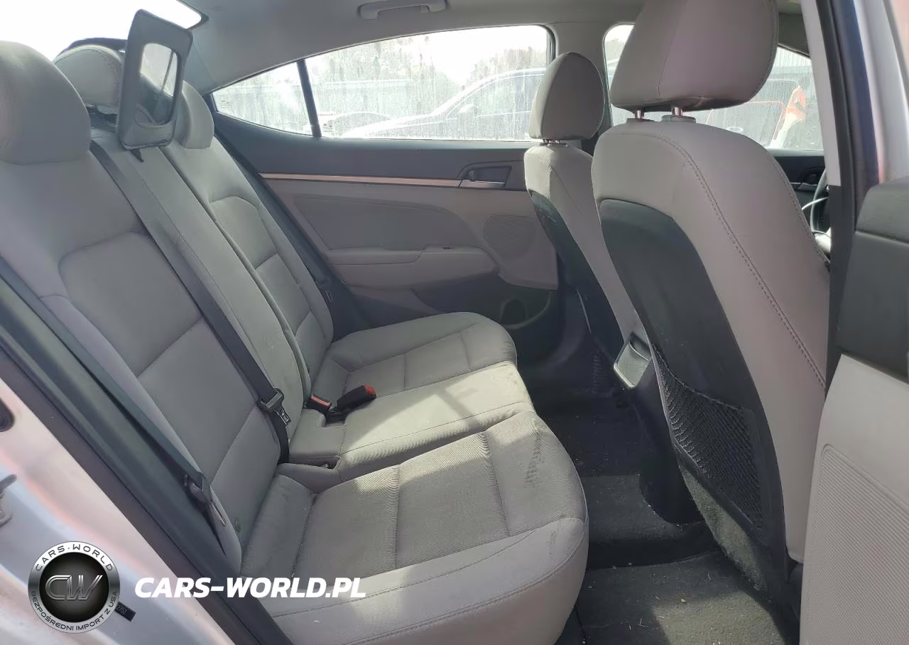 2018 Hyundai Elantra Sel VIN:5NPD84LF7JH222752 - 10
