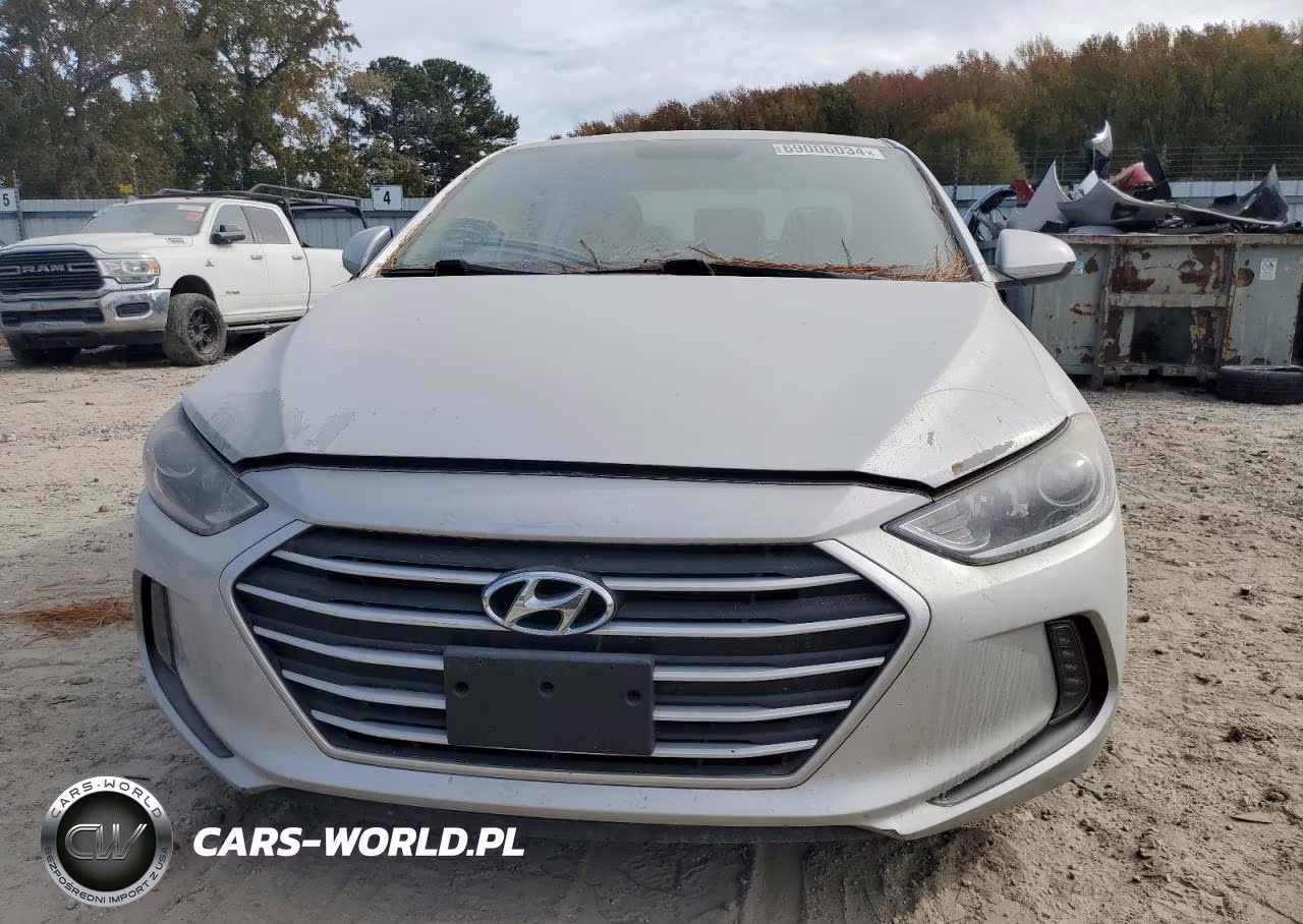 2018 Hyundai Elantra Sel VIN:5NPD84LF7JH222752 - 5