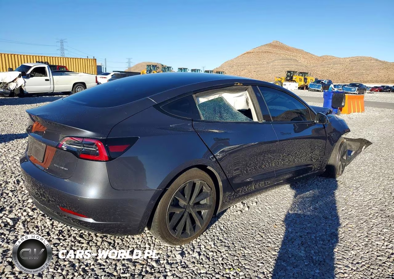 2022 Tesla Model 3 VIN:5YJ3E1EB6NF196503 - 3