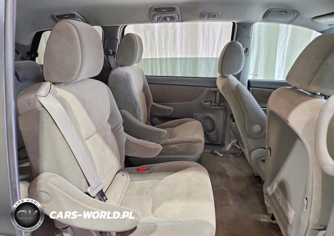 2010 Toyota Sienna Le 7-Passenger VIN:5TDKK4CC6AS321880 - 11