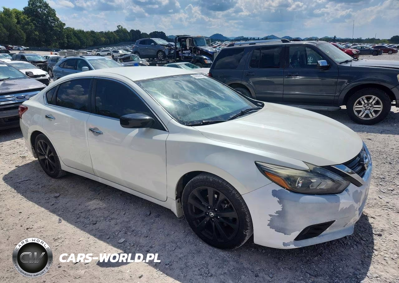 2017 Nissan Altima 2.5 Sr VIN:1N4AL3APXHC246661 - 4