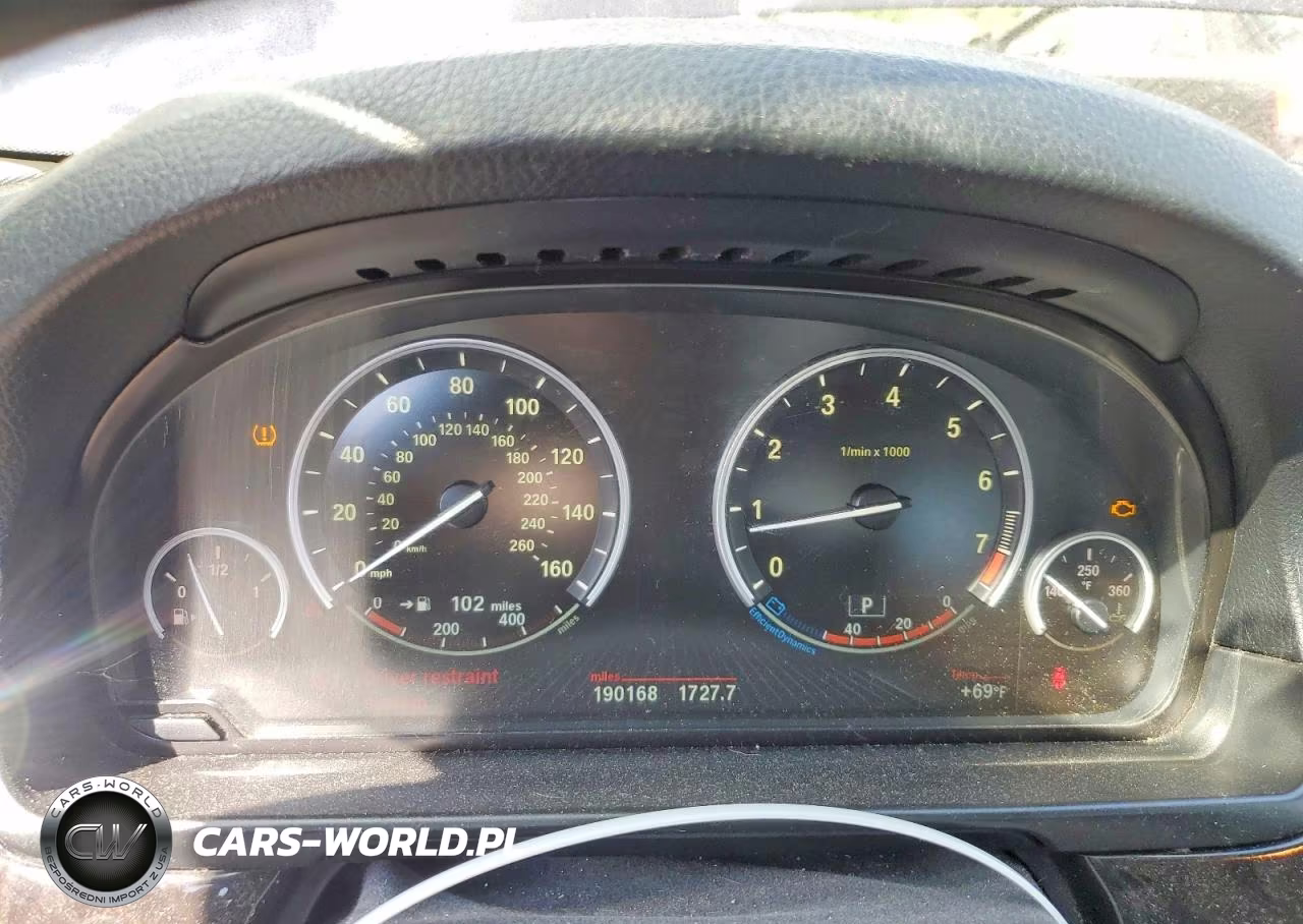 2013 BMW 535 Xi VIN:WBAFU7C57DDU76367 - 9