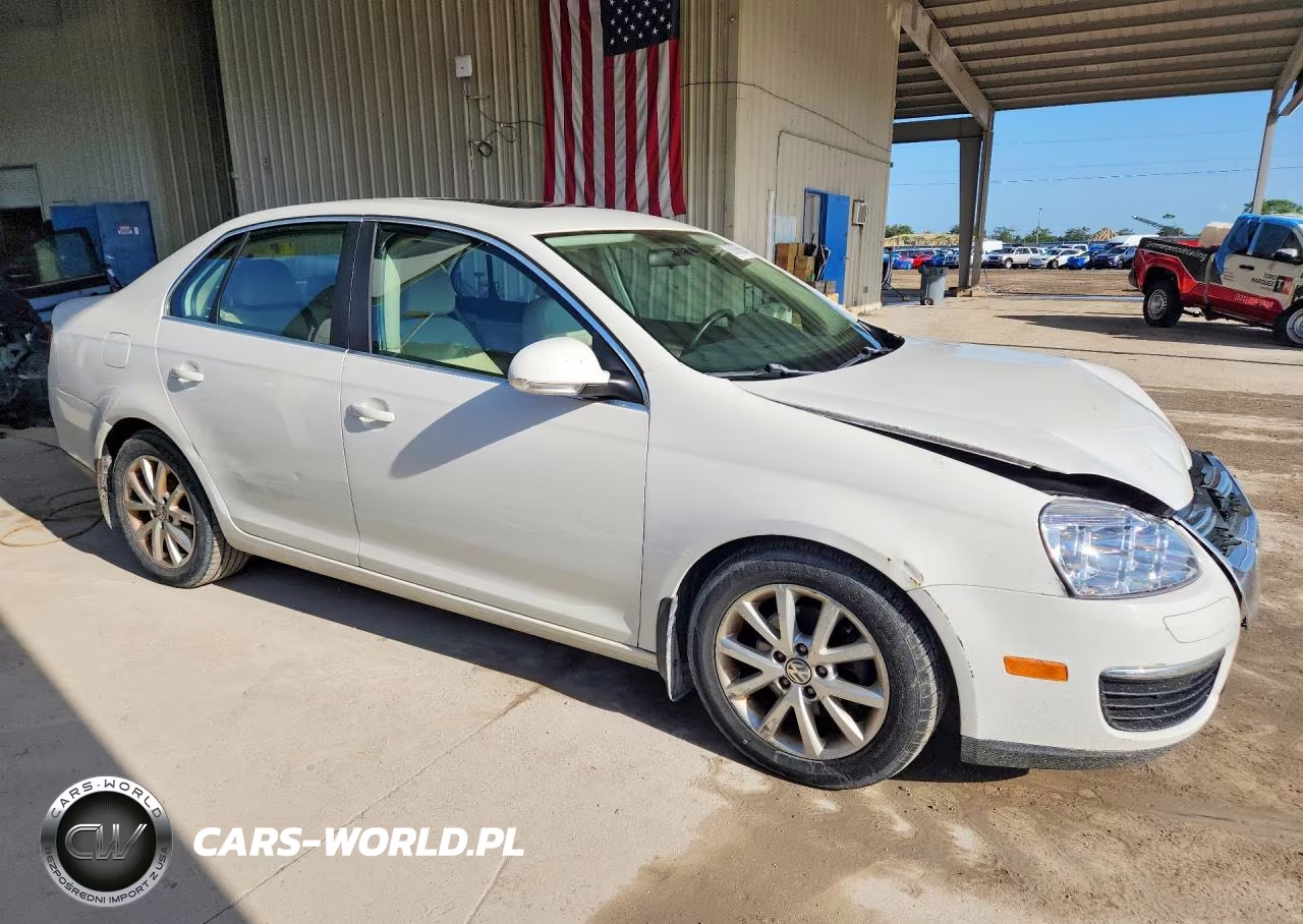 2010 Volkswagen Jetta Se VIN:3VWRZ7AJ9AM050419 - 4