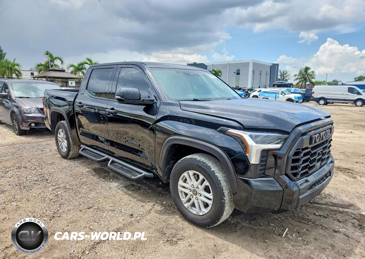 2024 Toyota Tundra Crewmax Sr VIN:5TFLA5DB8RX230392 - 4
