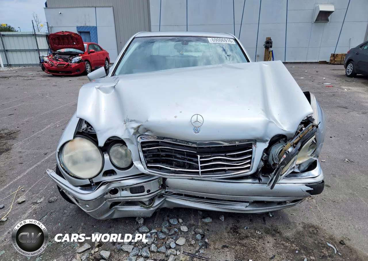 1999 Mercedes-Benz E 430 VIN:WDBJF70H7XA871885 - 5