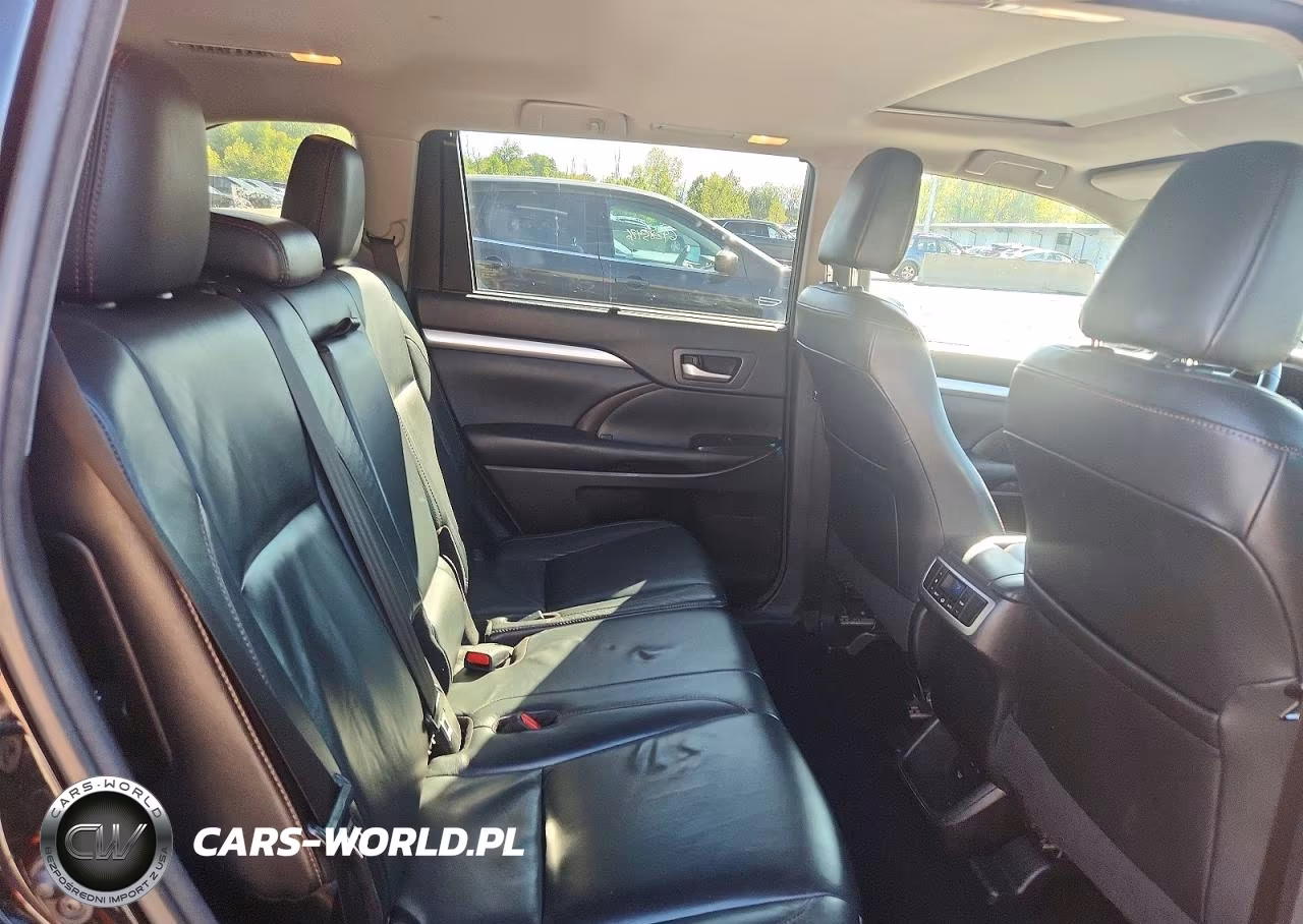 2018 Toyota Highlander Xle VIN:5TDJZRFH2JS538919 - 11