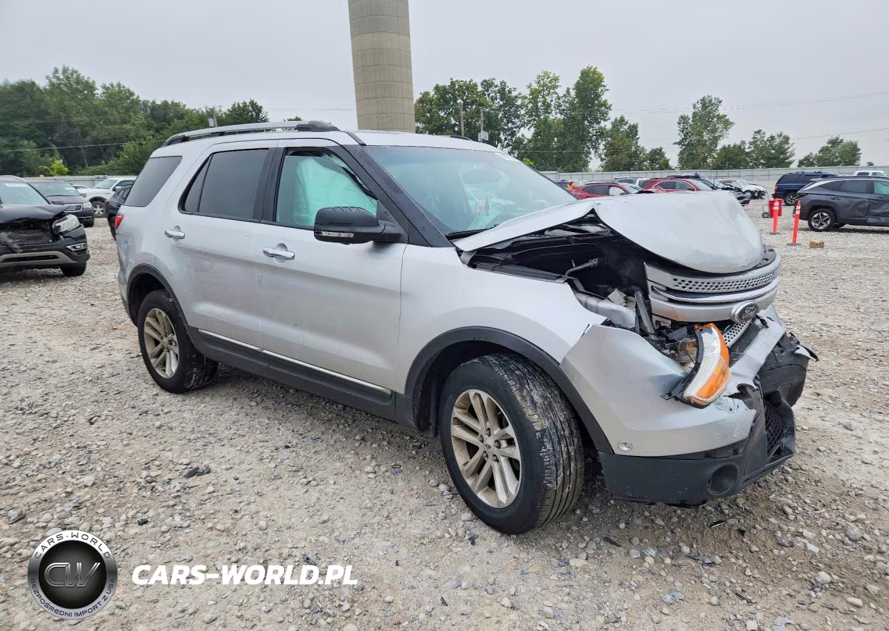 2013 Ford Explorer Xlt VIN:1FM5K8D83DGA92678 - 4