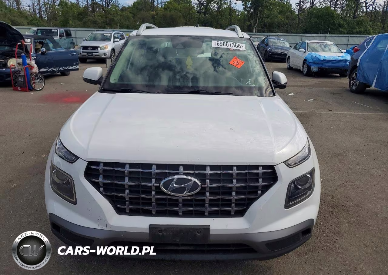 2020 Hyundai Venue Sel VIN:KMHRC8A38LU053589 - 5