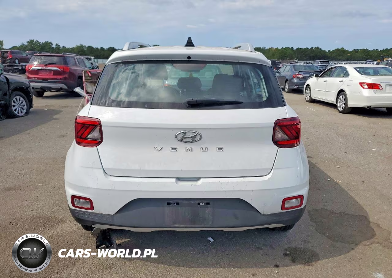 2020 Hyundai Venue Sel VIN:KMHRC8A38LU053589 - 6