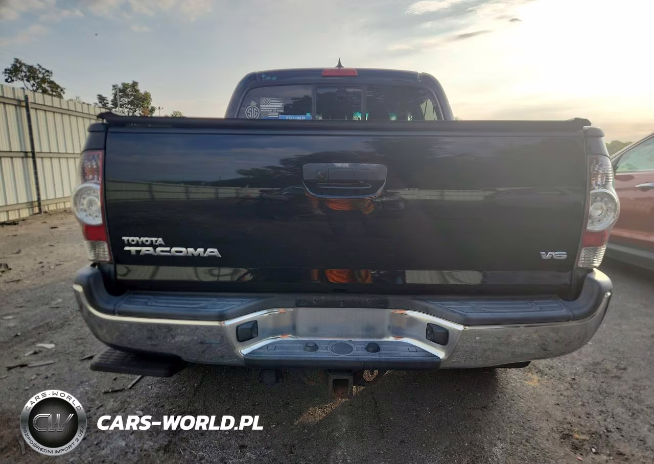 2014 Toyota Tacoma V6 VIN:3TMLU4EN9EM149377 - 6