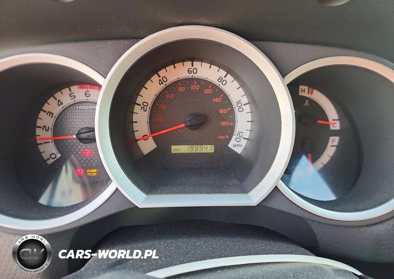 2014 Toyota Tacoma V6 VIN:3TMLU4EN9EM149377 - 9
