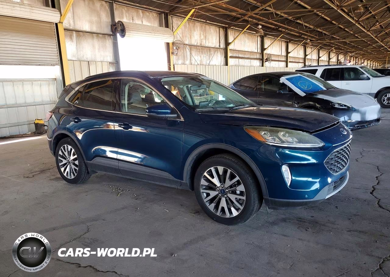 2020 Ford Escape Titanium VIN:1FMCU9DZ0LUA60223 - 4