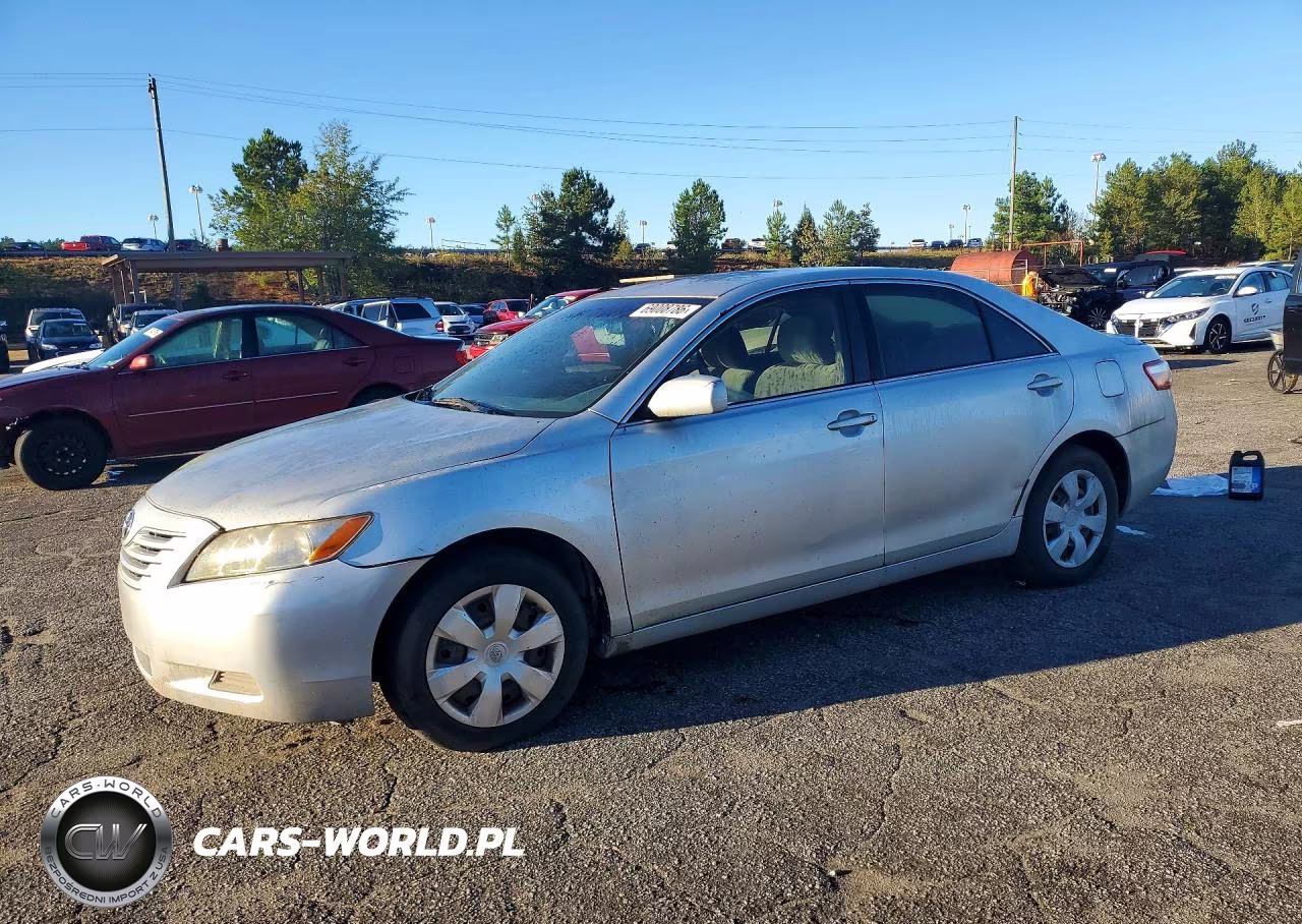 2008 Toyota Camry Le – zdjęcie 1 z 12