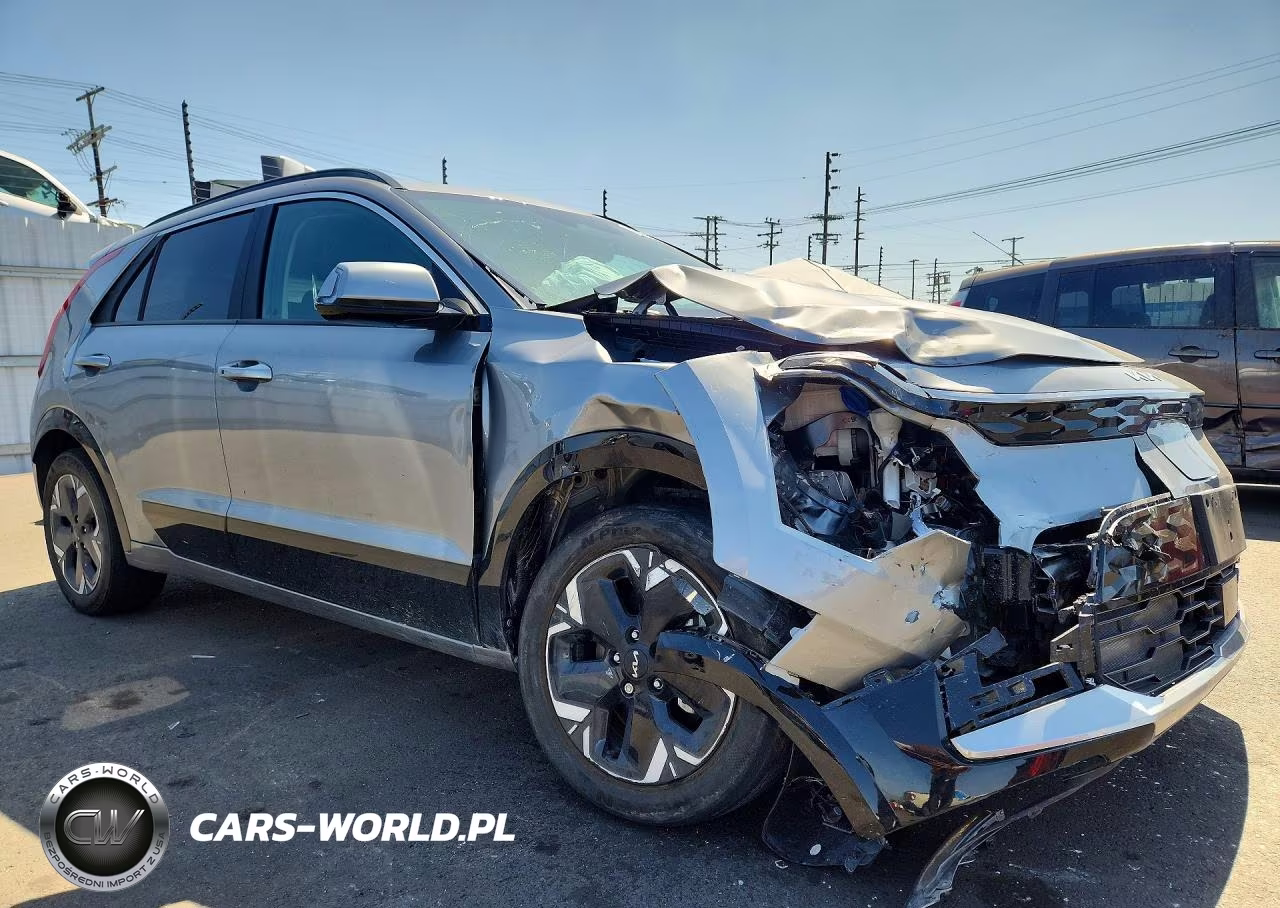 2025 Kia Niro Wind VIN:KNDCR3L12S5133096 - 4