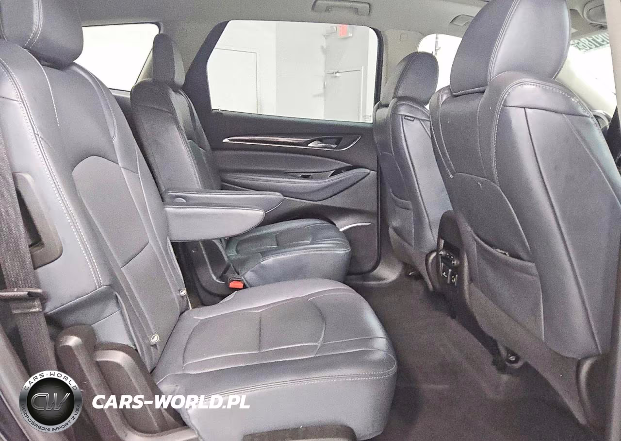2018 Buick Enclave Essence VIN:5GAEVAKW6JJ204930 - 11