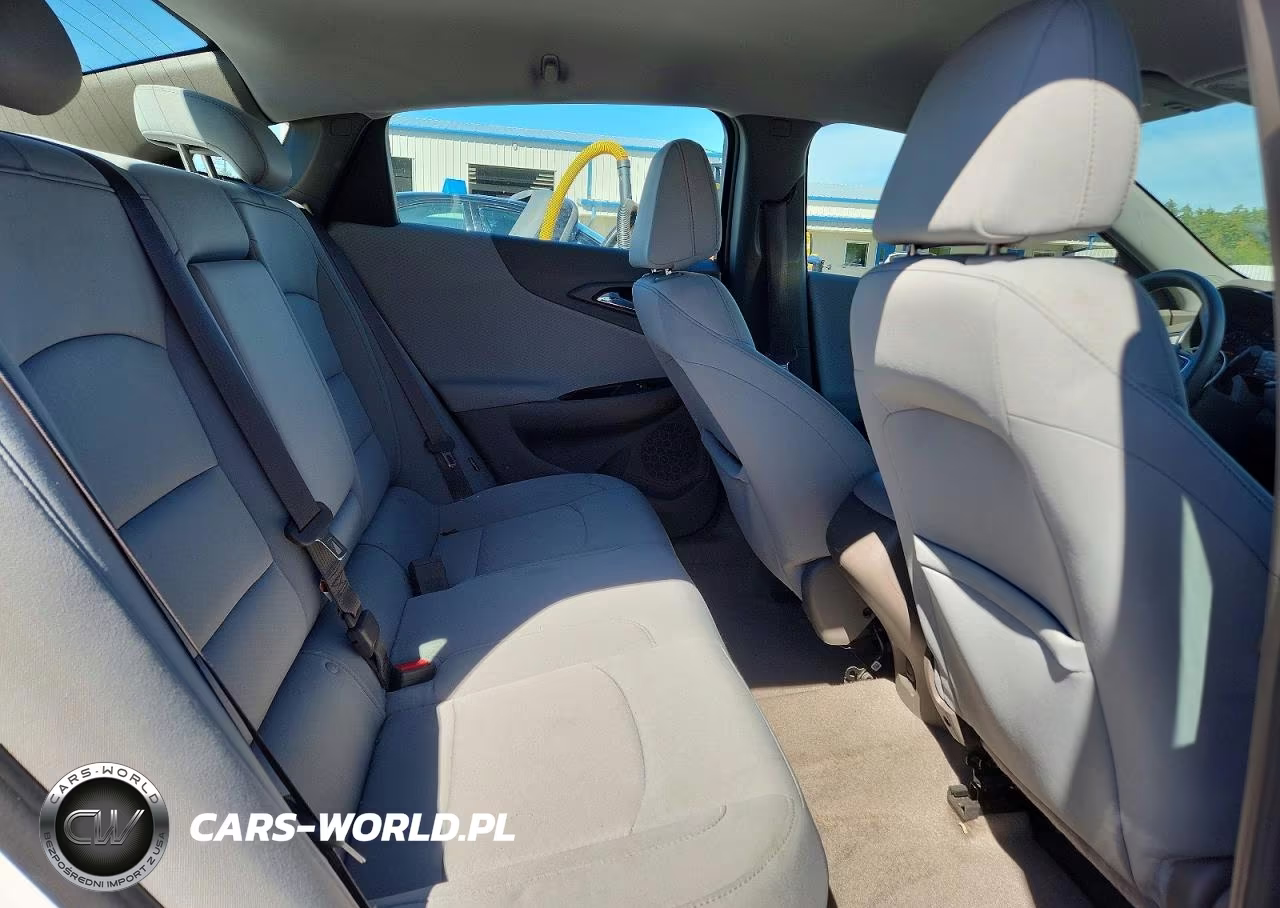 2016 Chevrolet Malibu Ls VIN:1G1ZB5ST9GF290065 - 10