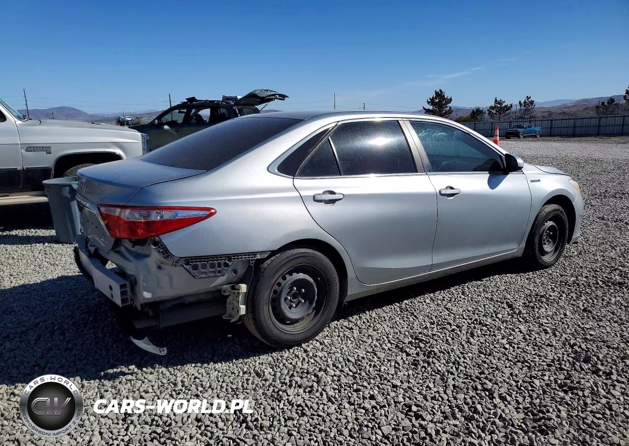 2015 Toyota Camry Hybrid Le VIN:4T1BD1FK4FU163193 - 3