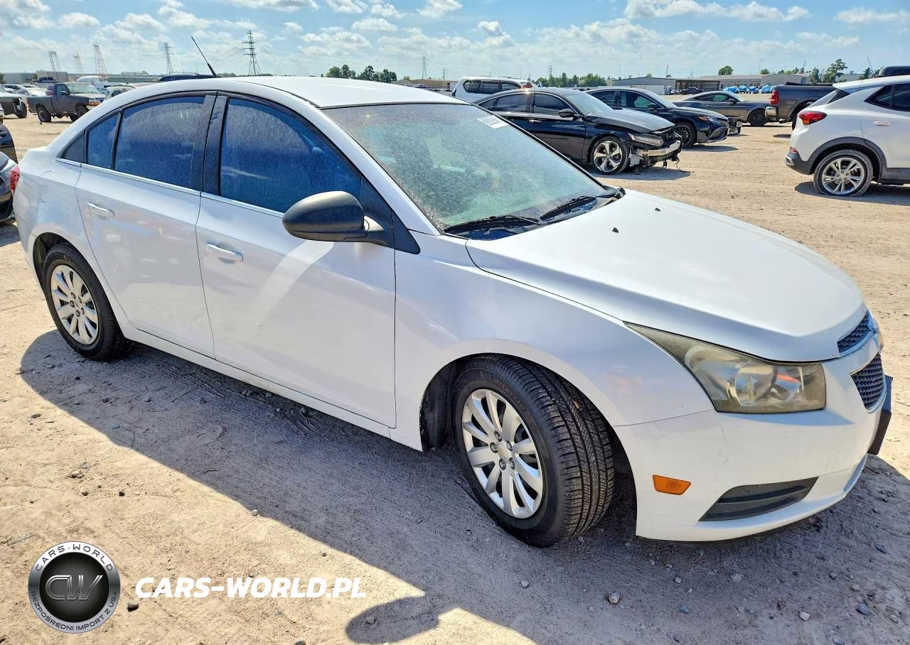 2011 Chevrolet Cruze Ls VIN:1G1PC5SH2B7130094 - 4