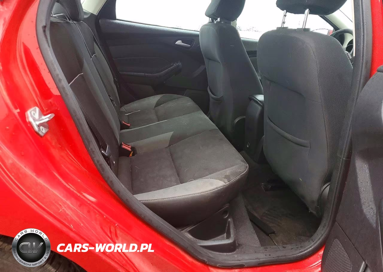 2014 Ford Focus Se VIN:1FADP3F27EL421037 - 10