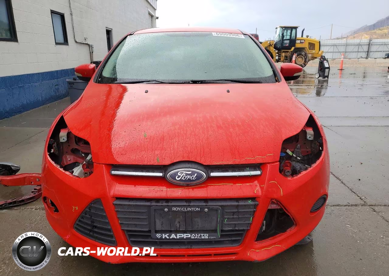 2014 Ford Focus Se VIN:1FADP3F27EL421037 - 5