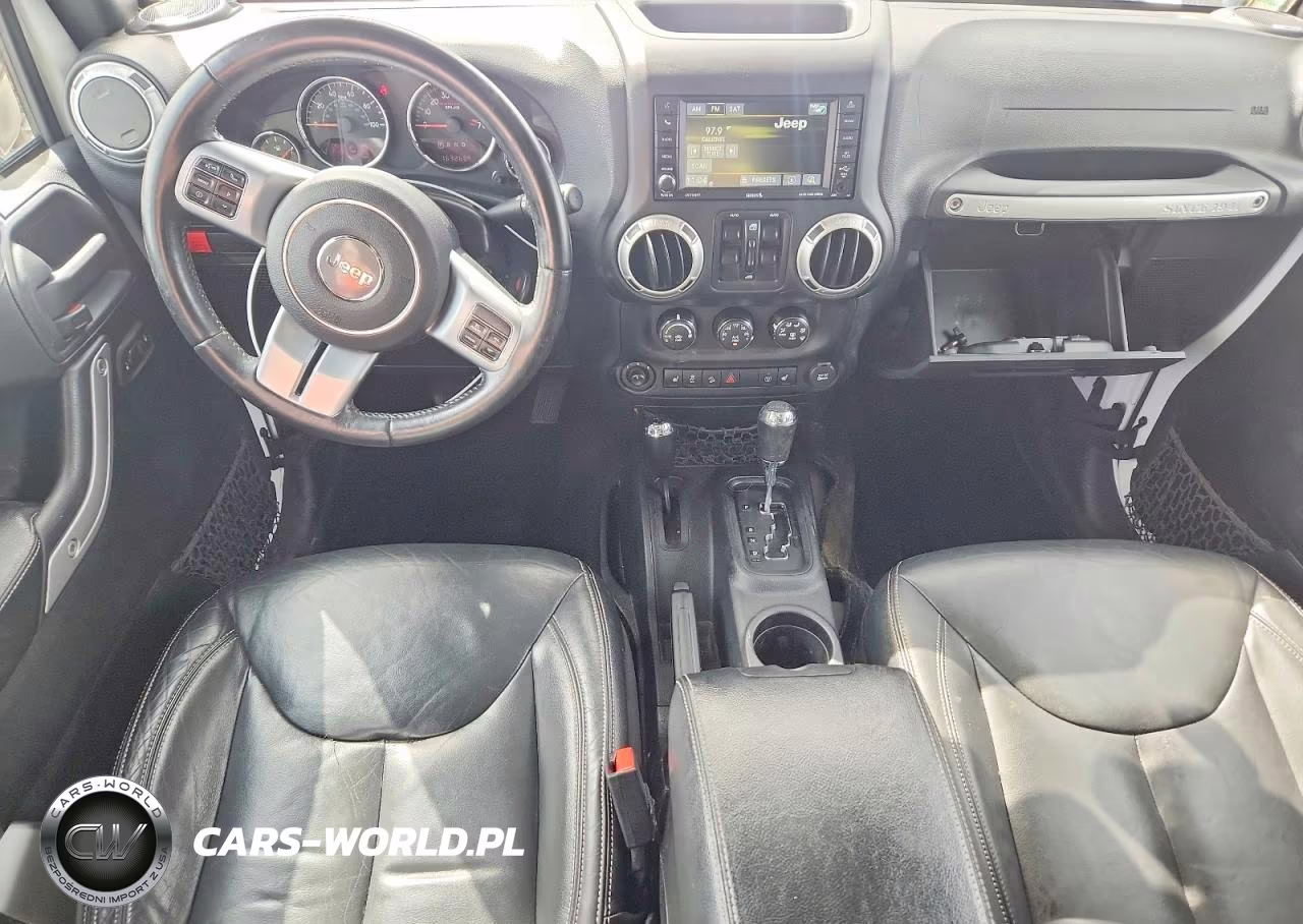 2016 Jeep Wrangler Unlimited Rubicon VIN:1C4HJWFG1GL169606 - 8