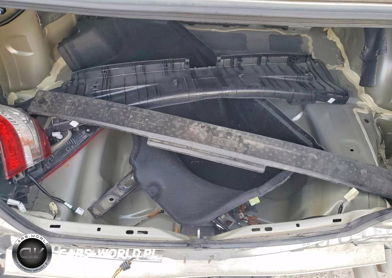 2018 Toyota Camry Se VIN:4T1B11HK2JU563381 - 12