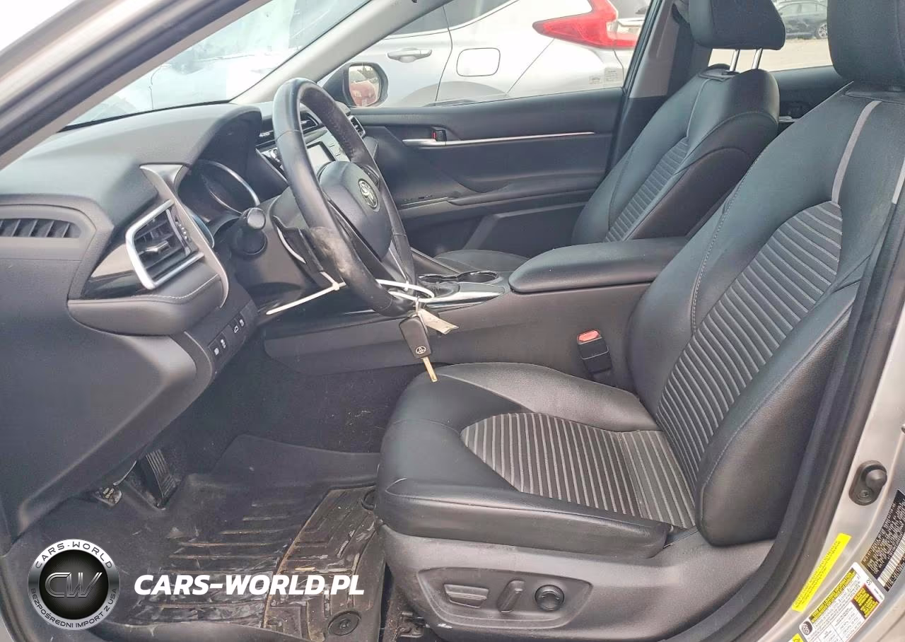 2018 Toyota Camry Se VIN:4T1B11HK2JU563381 - 7