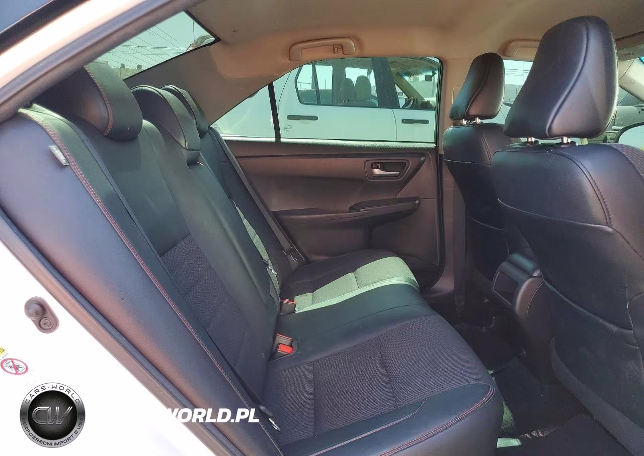 2017 Toyota Camry Se VIN:4T1BF1FK5HU381513 - 10