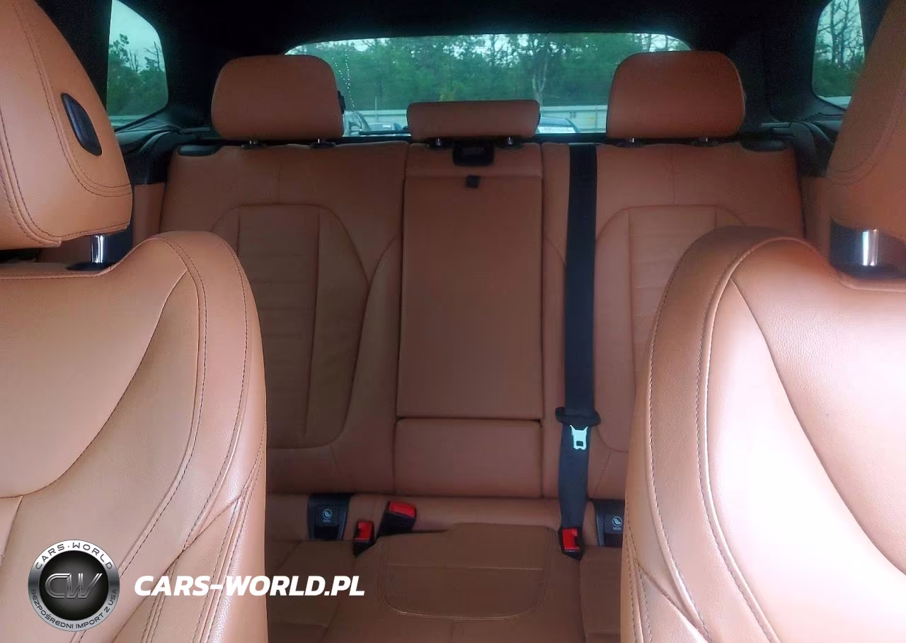 2019 BMW X3 xDrivem40I VIN:5UXTS3C59K0Z07718 - 10