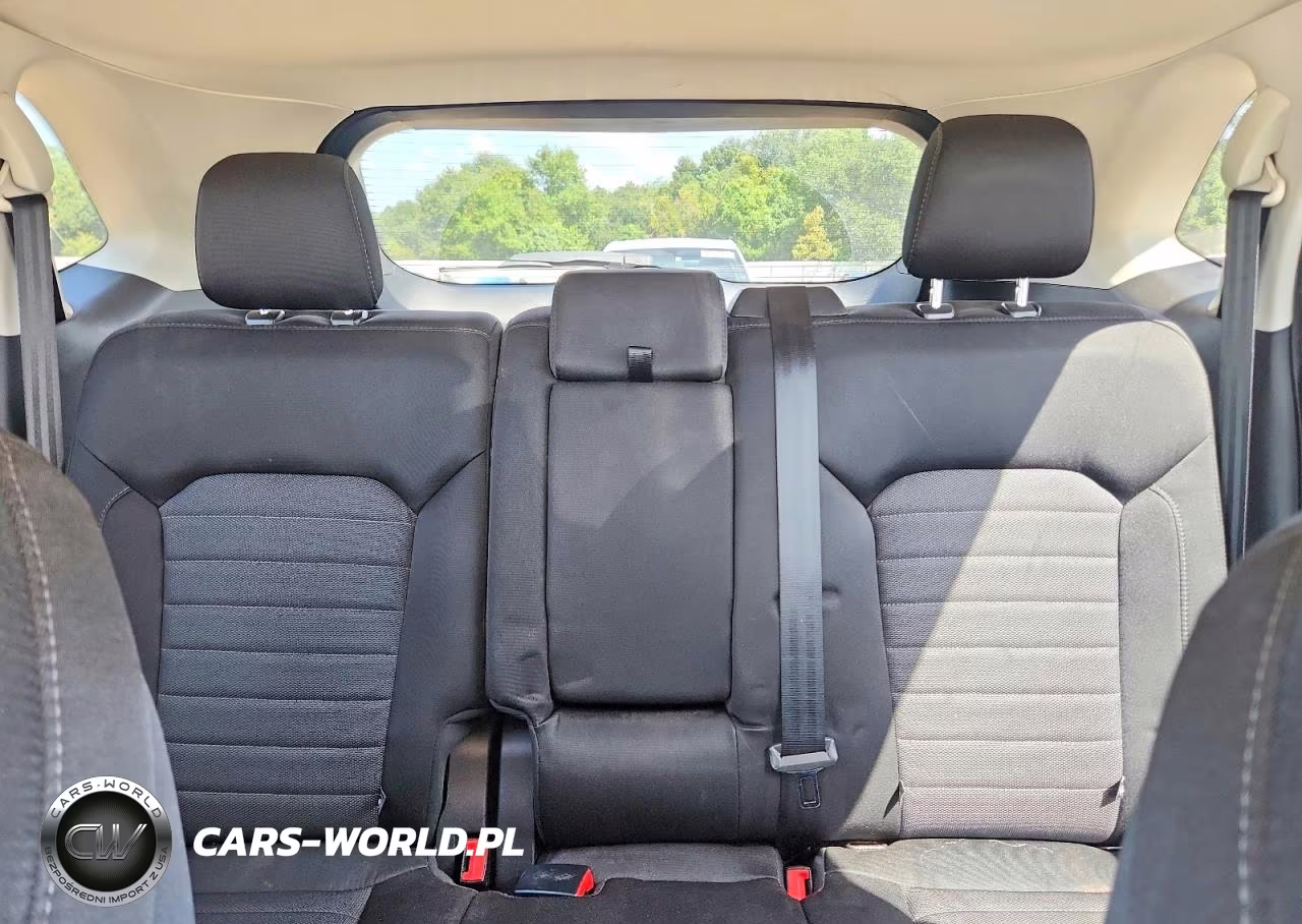 2017 Ford Edge Se VIN:2FMPK3G96HBB80475 - 10
