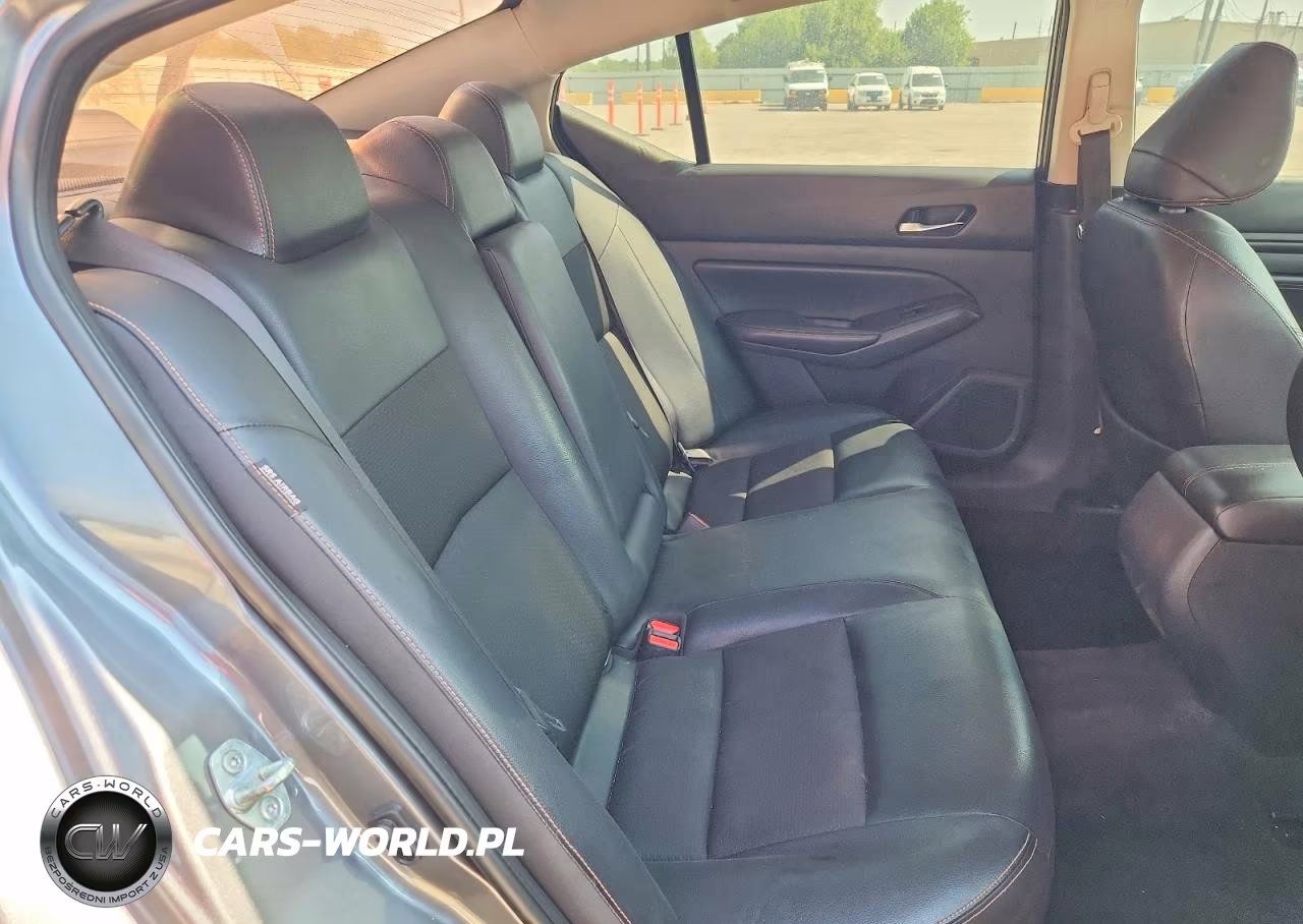 2019 Nissan Altima Sr VIN:1N4BL4CV4KC165054 - 10