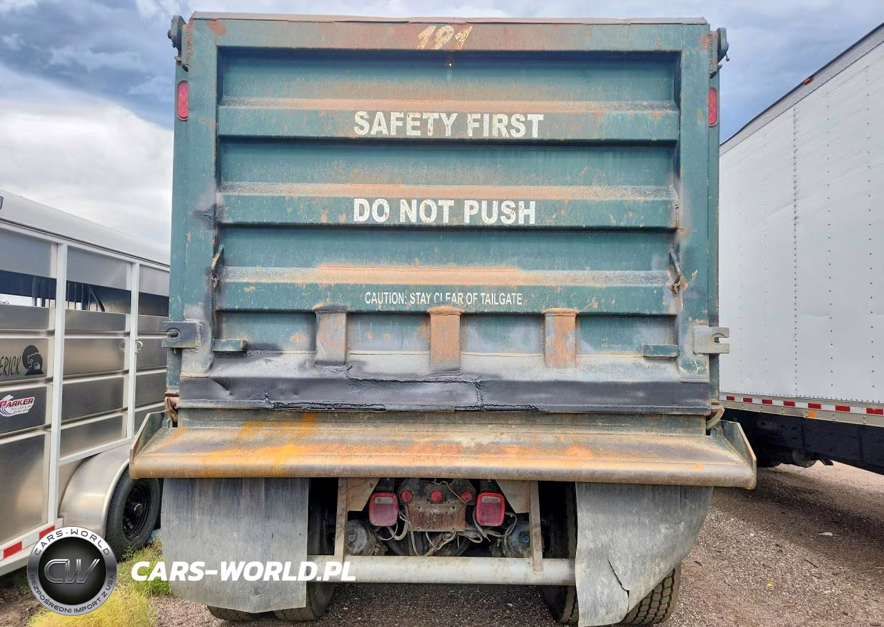 2007 Sterling L9500 Dump Truck VIN:2FZHAZDE87AY49191 - 6