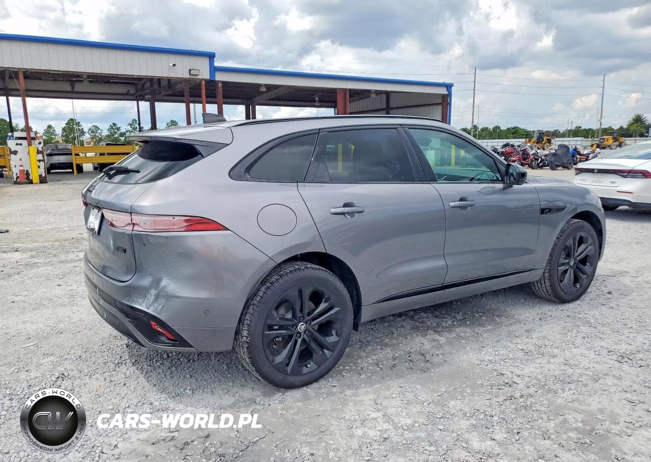 2026 Jaguar F-Pace R-Dynamic S VIN:SADCT2EX4TA758044 - 3
