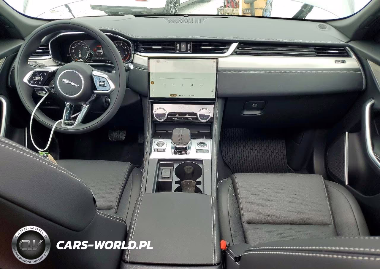 2026 Jaguar F-Pace R-Dynamic S VIN:SADCT2EX4TA758044 - 8